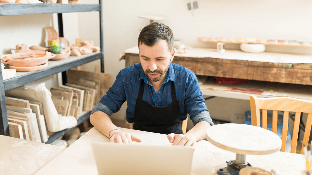 Cómo ayudamos a pequeñas empresas a crecer online